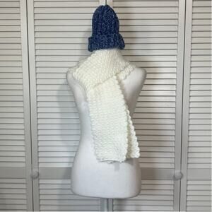 NWT Handmade Crochet Set Chunky Textured White Scarf 82” & Marled Blue Beanie